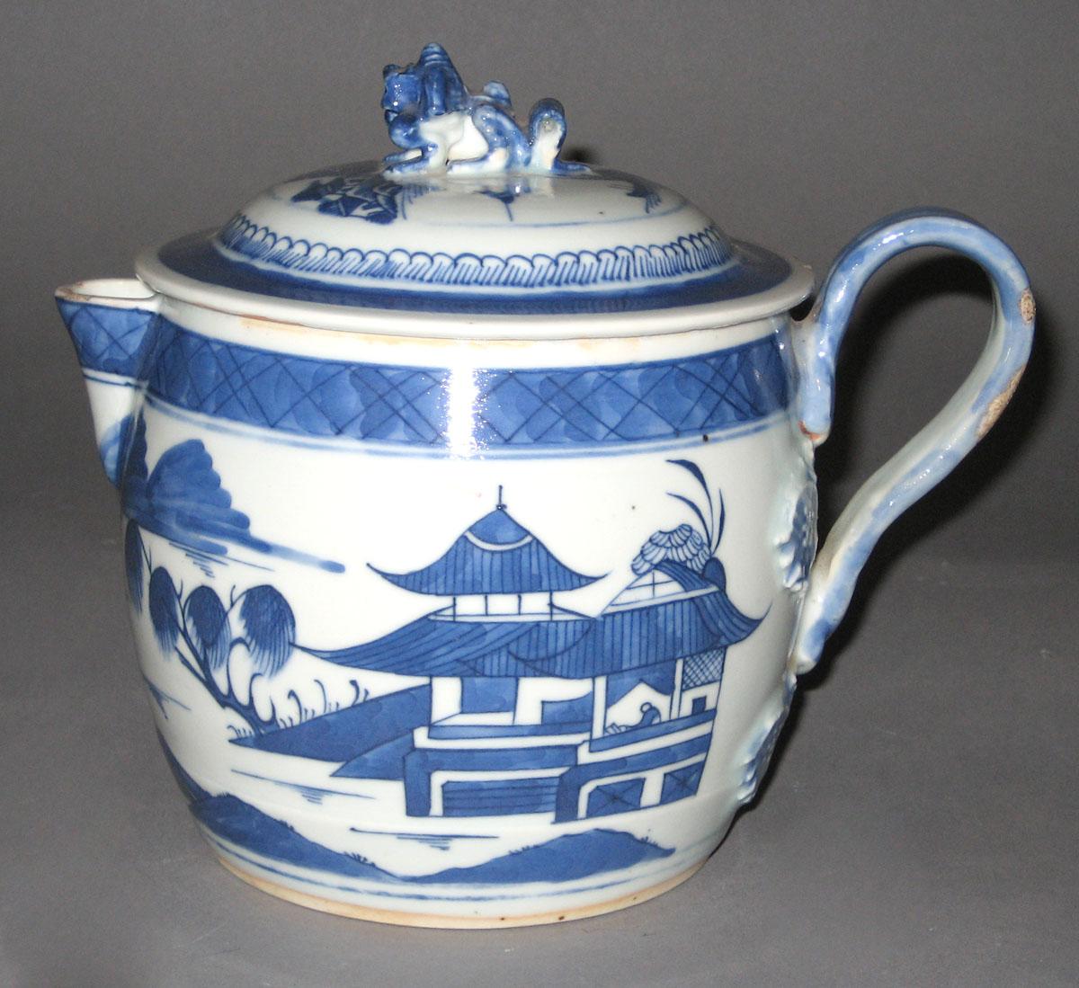 2003.0012.025 A, B Porcelain jug