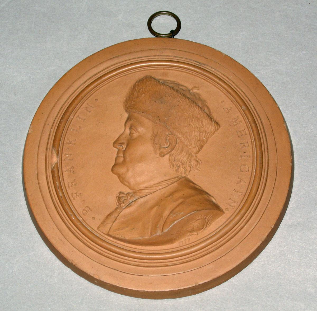 2003.0013.004 Redware portrait medallion