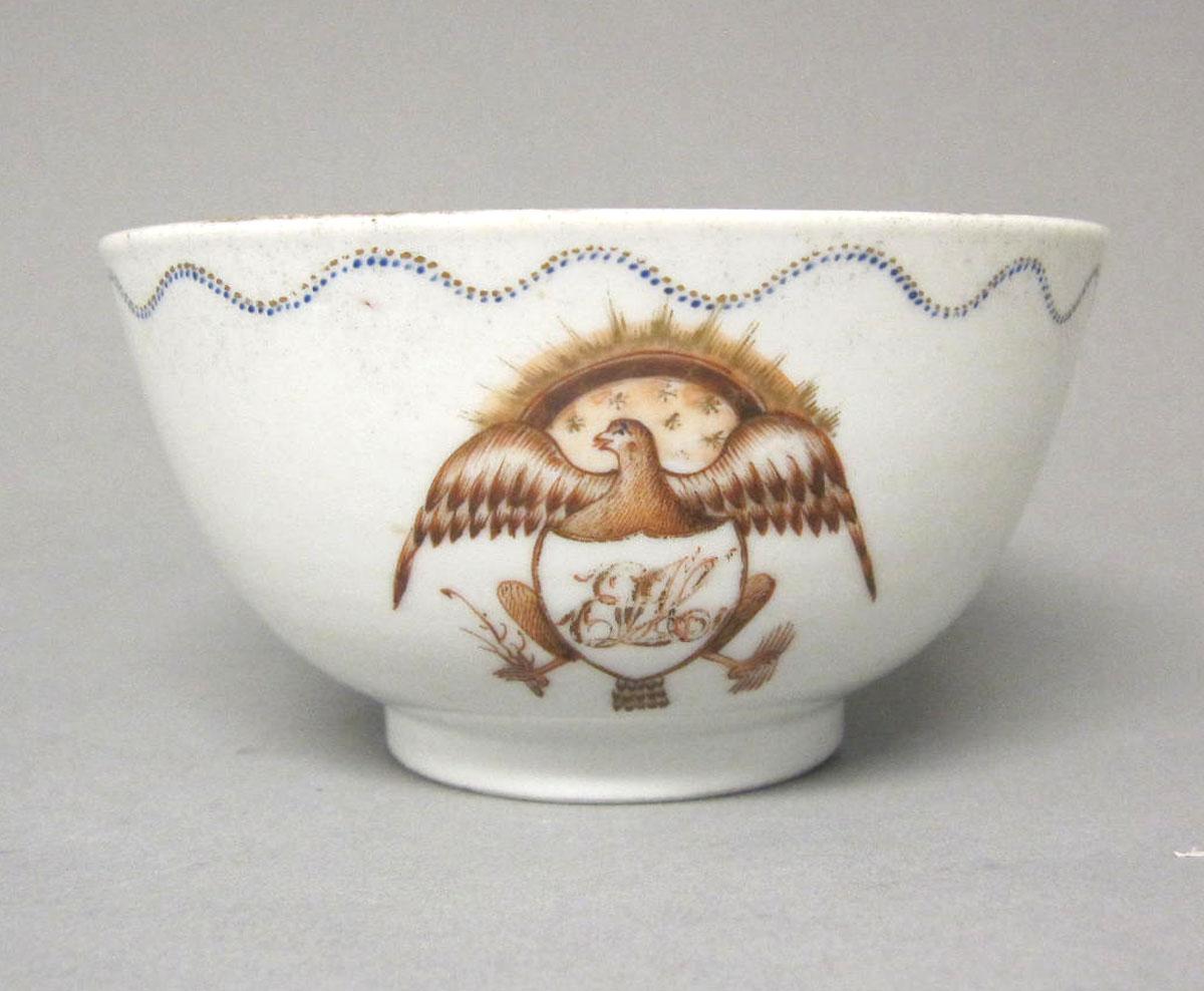 2003.0013.017.008 Porcelain teabowl