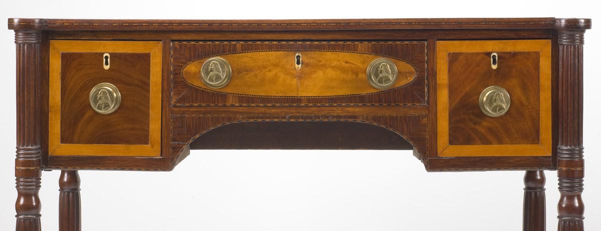 2003.0013.024 Dressing table (detail 1)