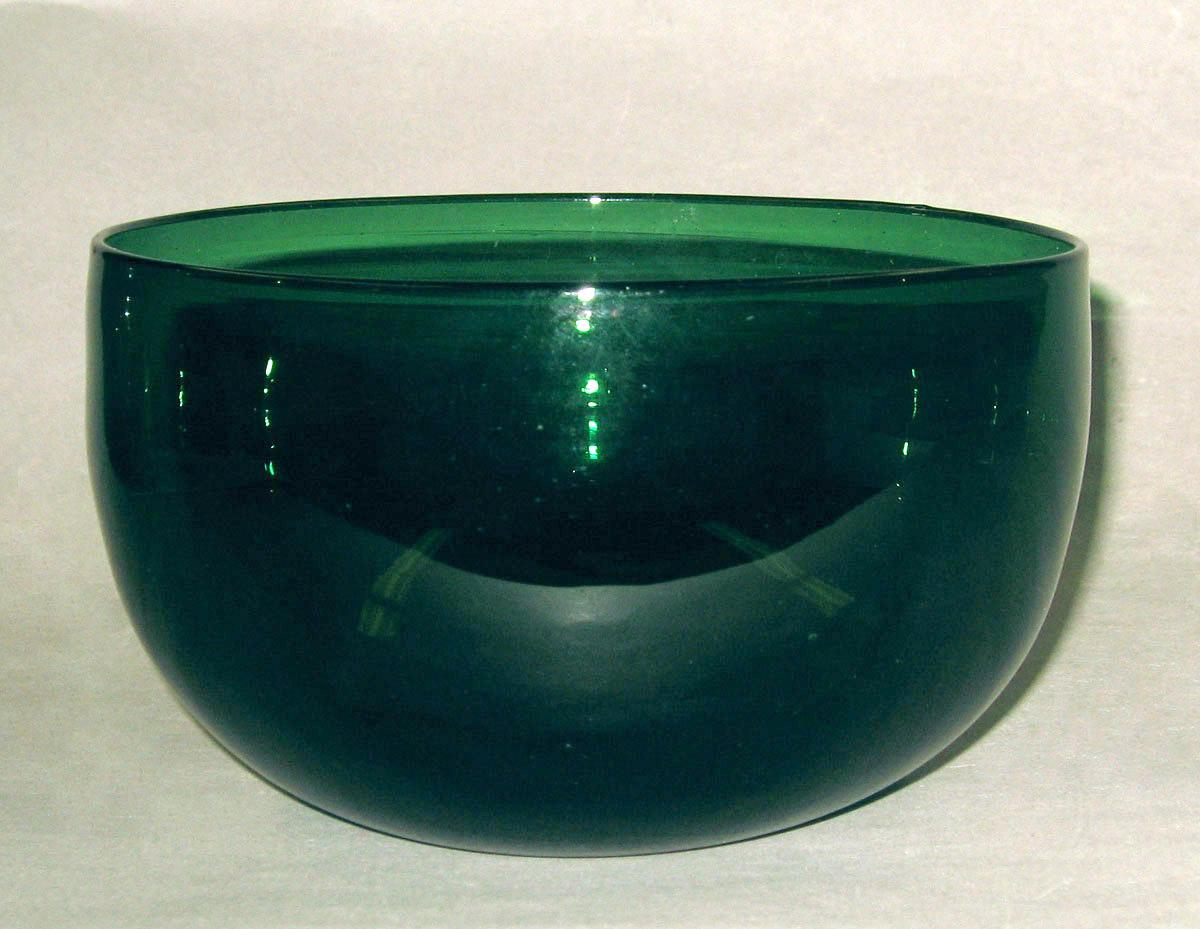 2003.0013.029.003 Glass finger bowl