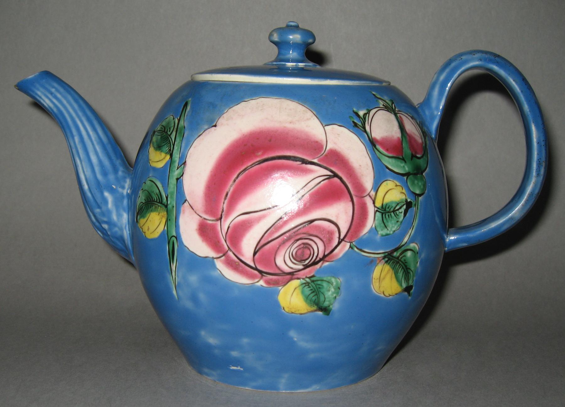 2003.0013.053 A, B Teapot