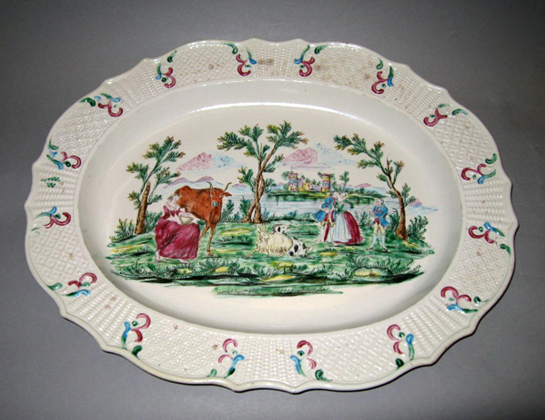 2003.0013.062 White salt-glazed stoneware dish