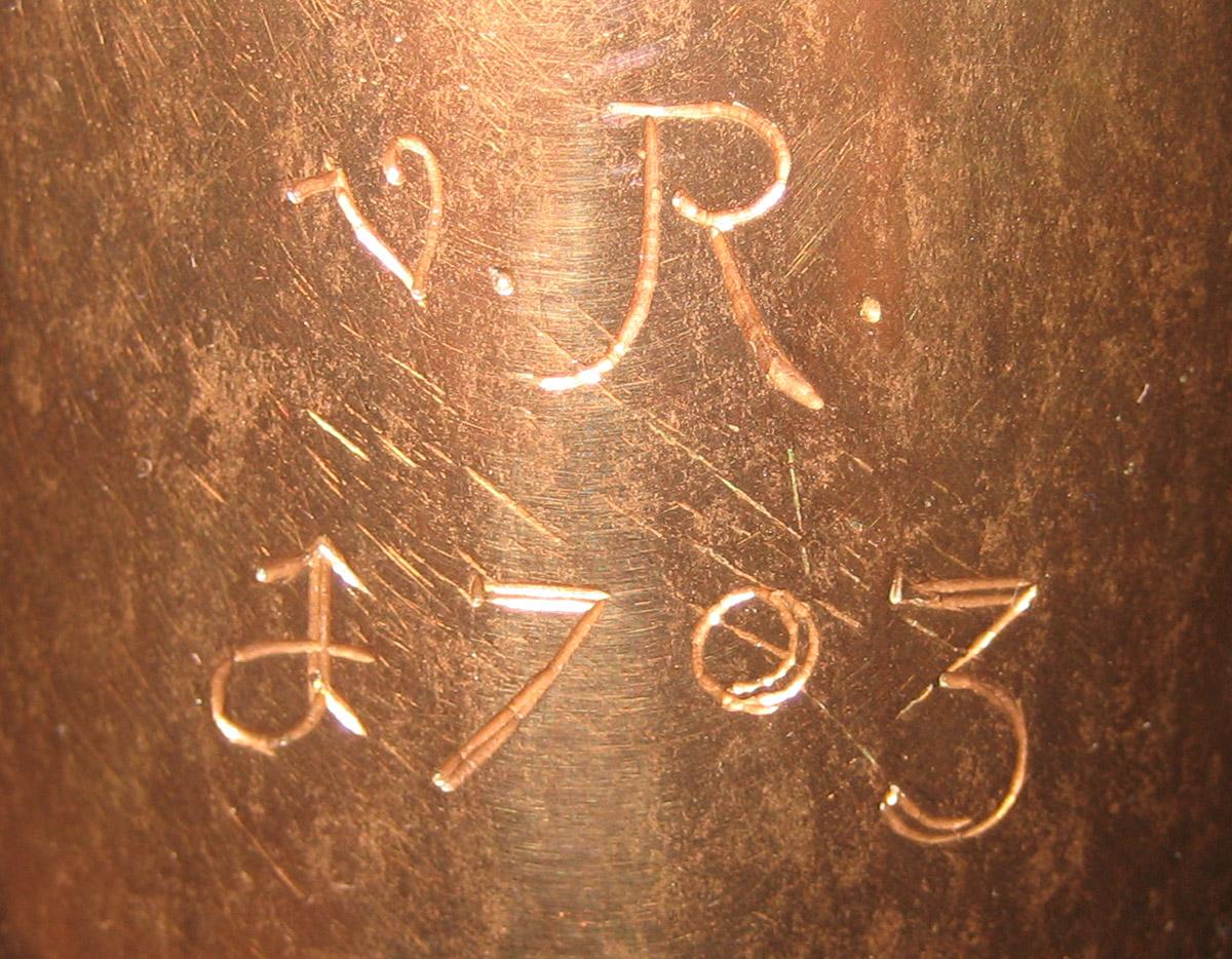 1958.0989 A, B Chocolate pot (inscription)