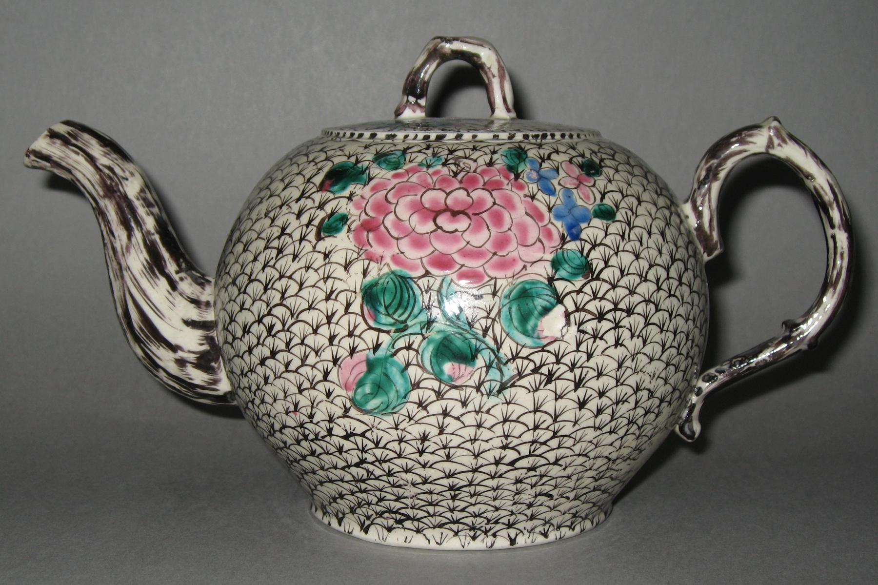 2003.0013.104 A, B Teapot
