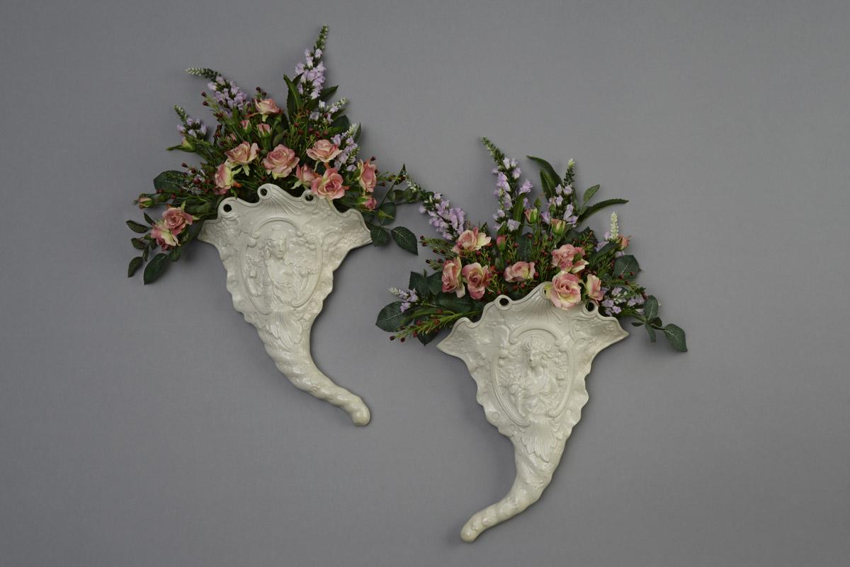 2003.0013.121.001, .002 Flower containers (2), view 2