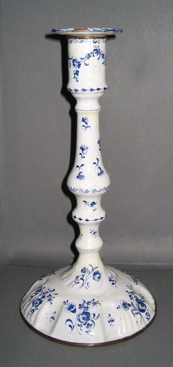 2003.0013.123.001 A,B Candlestick