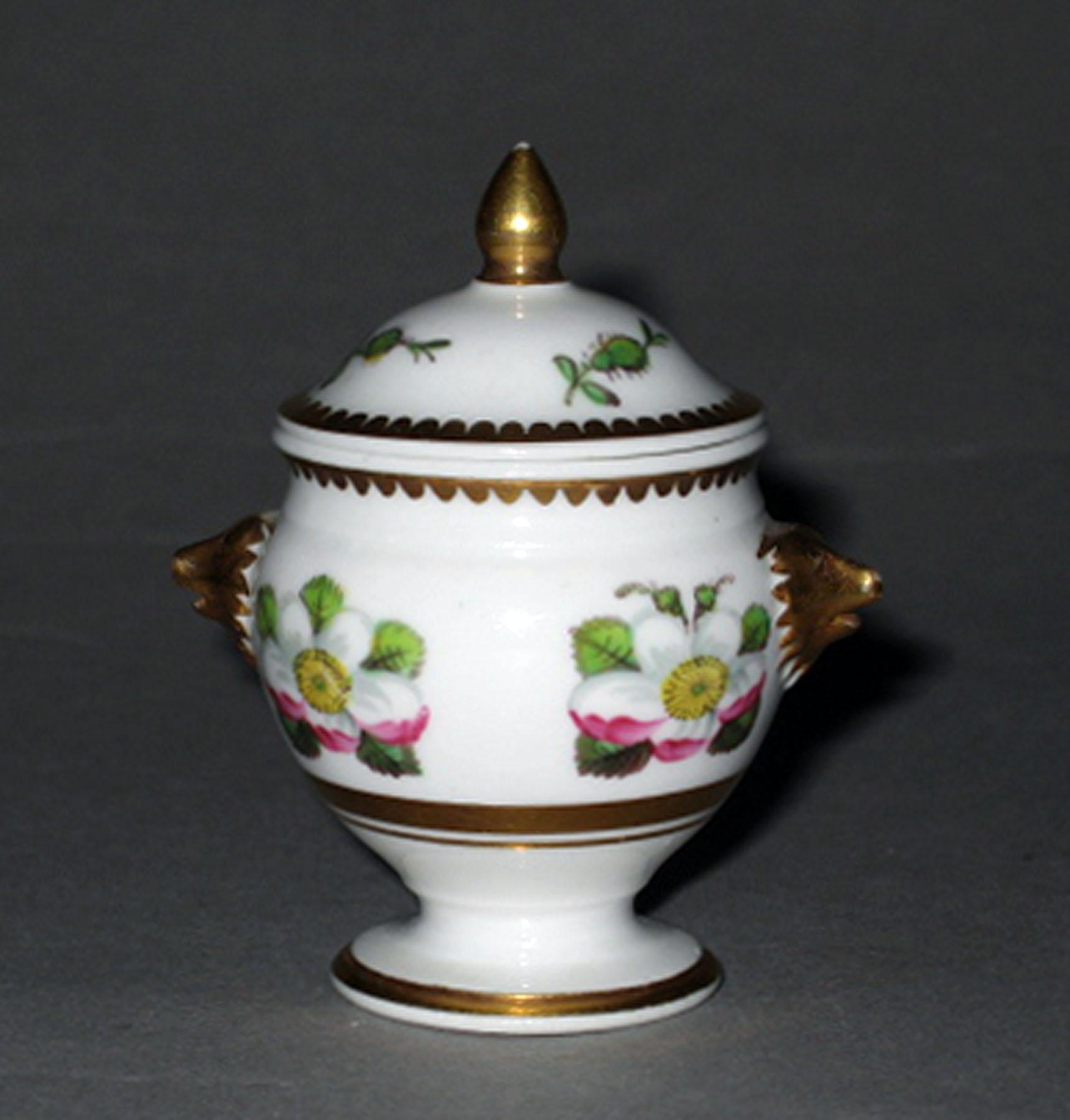 2003.0013.136.004 A, B Spode miniature sugar bowl