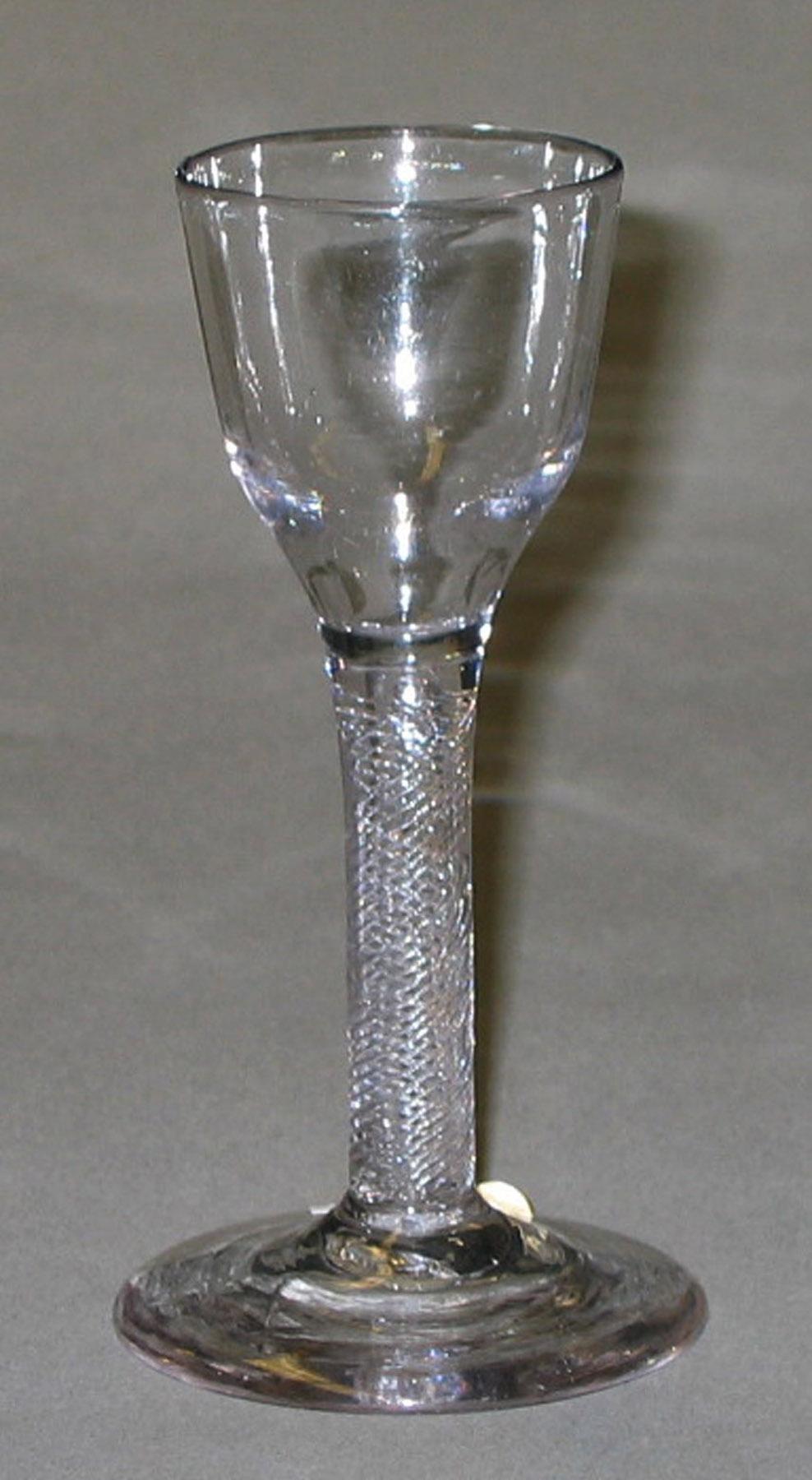 2006.0003.003 Wine glass