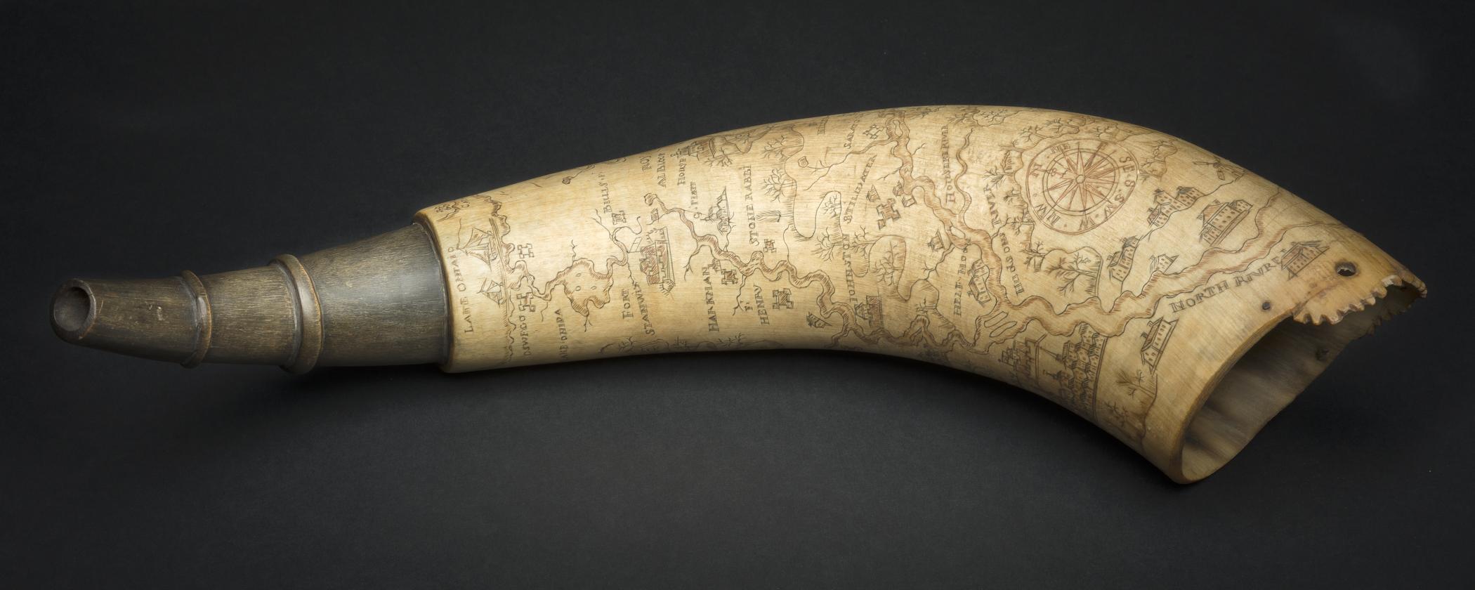 1958.1000 Powder horn, overall 1