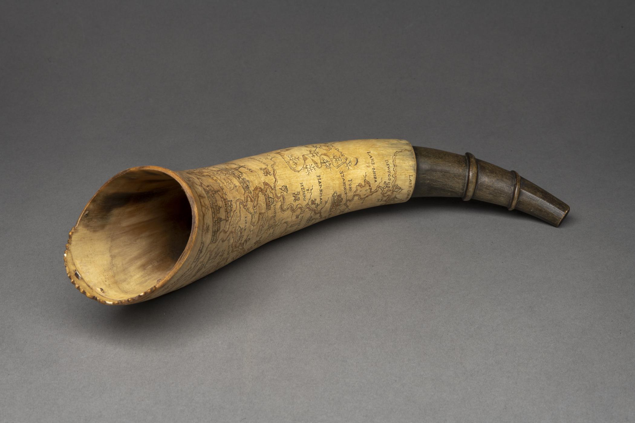 1958.1000 Powder horn, view 5