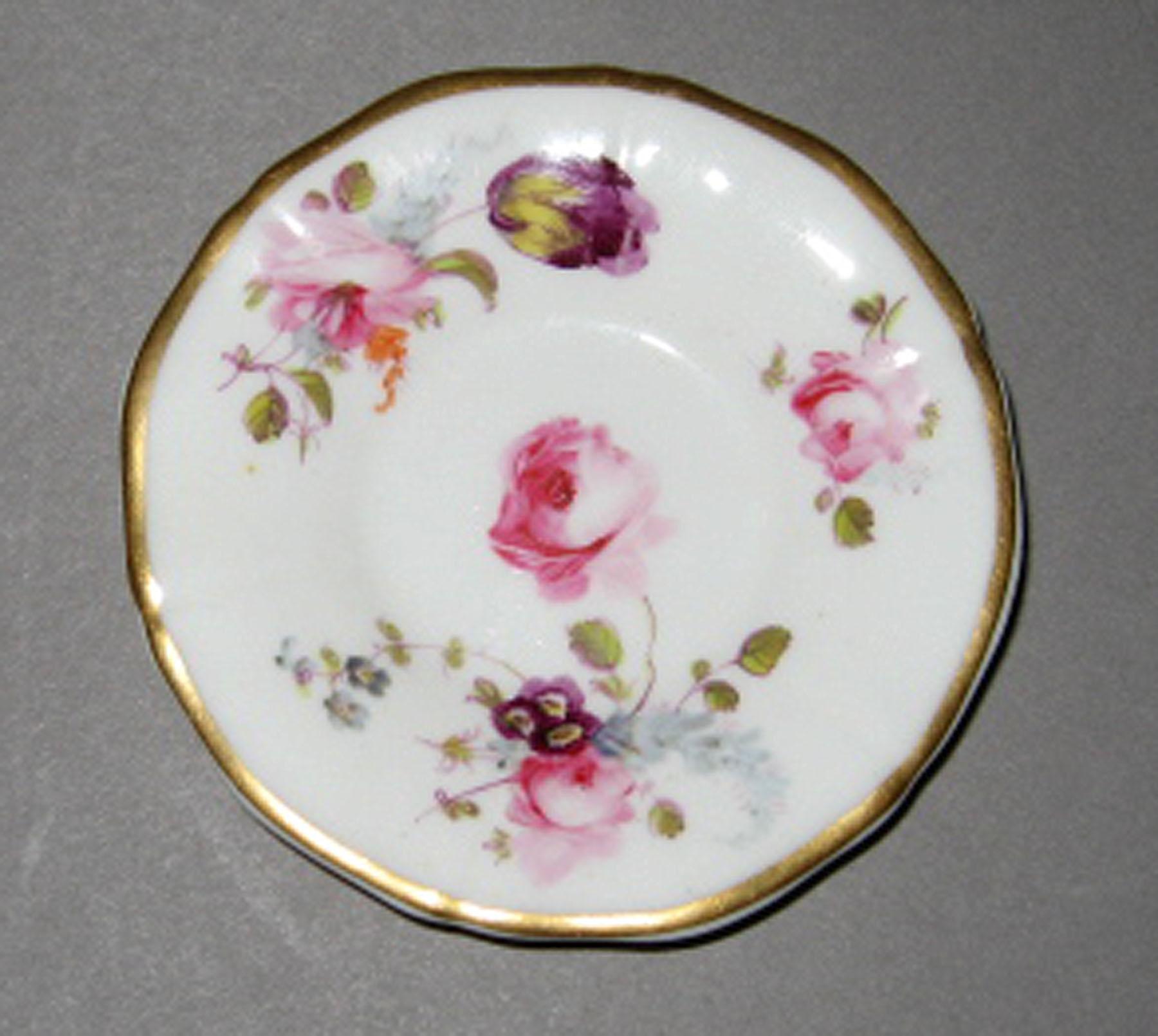 2003.0013.147.001 B Miniature saucer