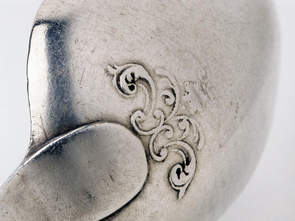 2003.0021.002 Spoon, Tablespoon, detail 1