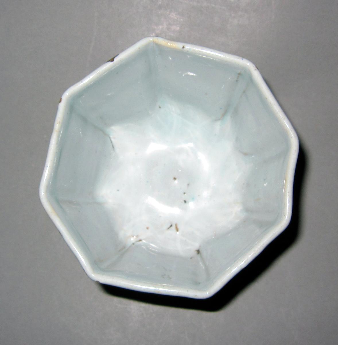 2003.0022.011.002 Delft teabowl top
