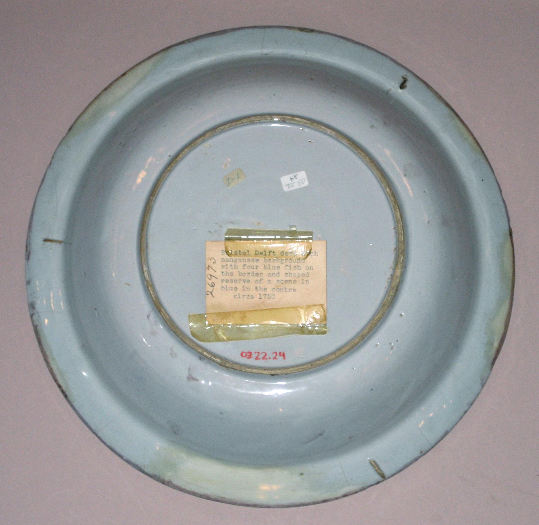 2003.0022.024 Delft bowl or basin (bottom)