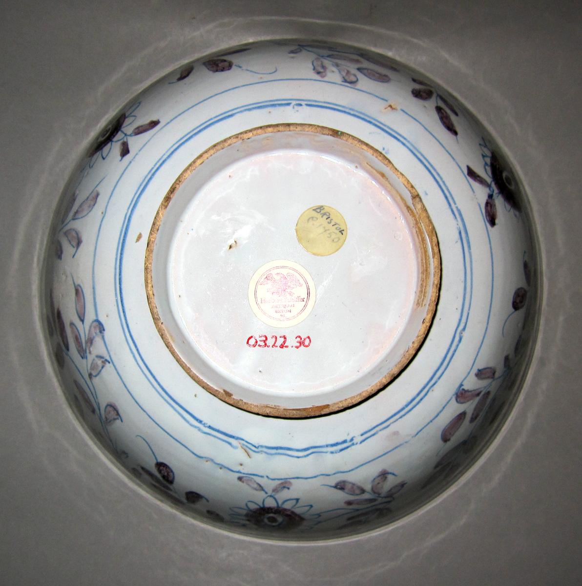 2003.0022.030 Delft punch bowl underside