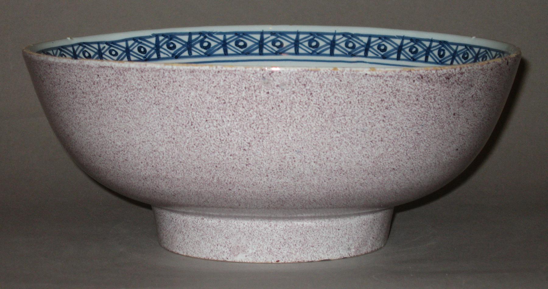 2003.0022.032 Delft punch bowl