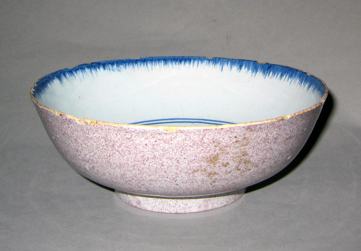 2003.0022.033 Delft punch bowl