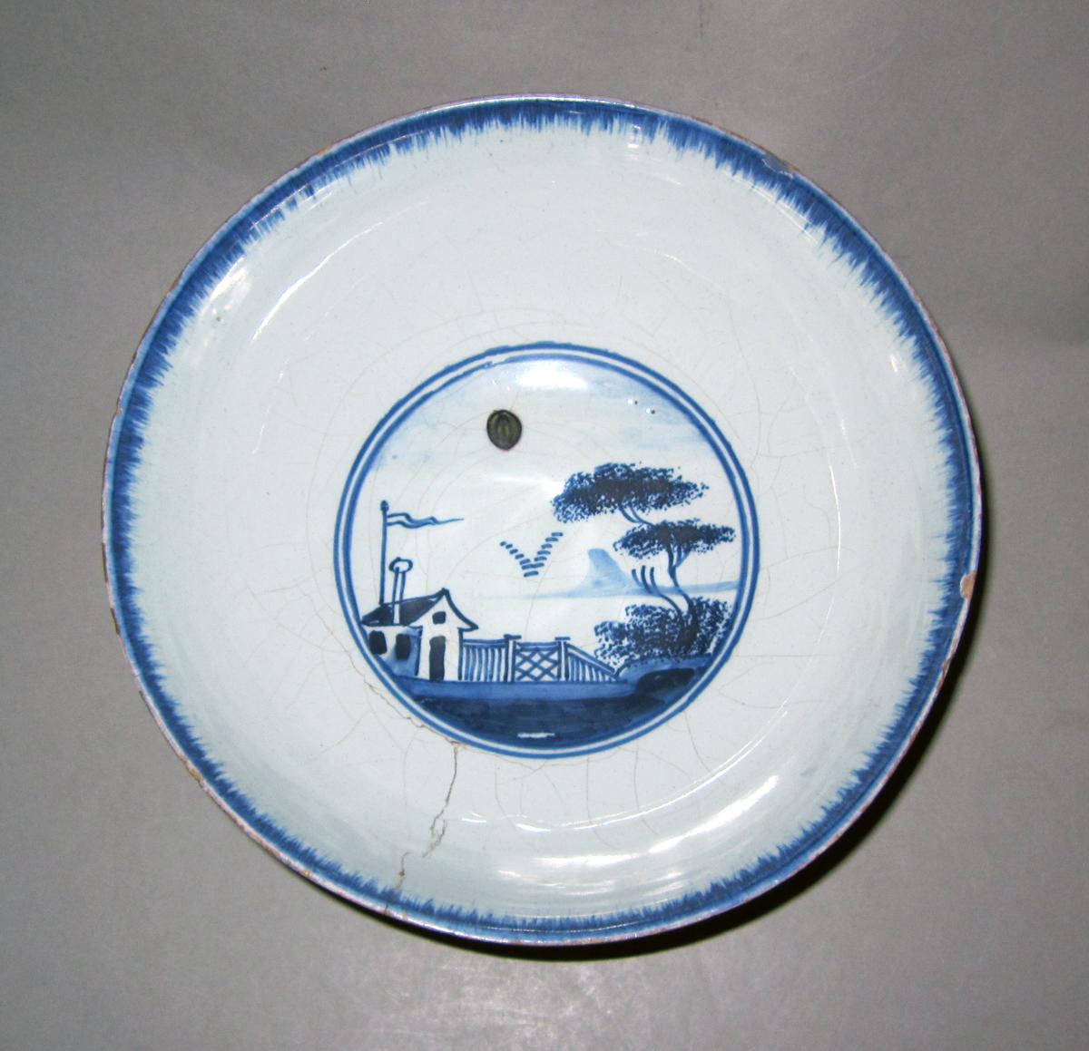 2003.0022.035 Delft punch bowl top