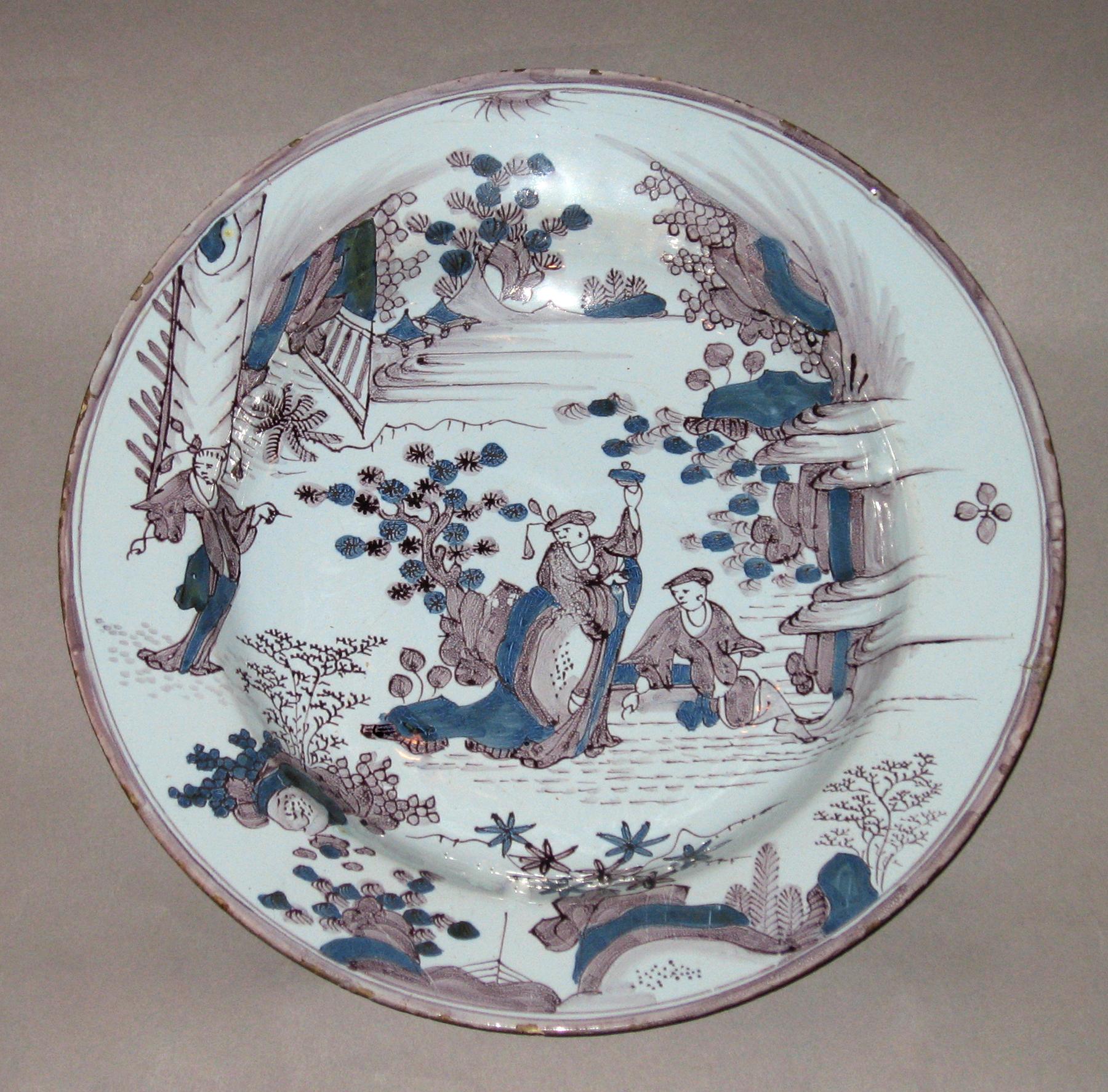 2003.0022.092 Delft dish