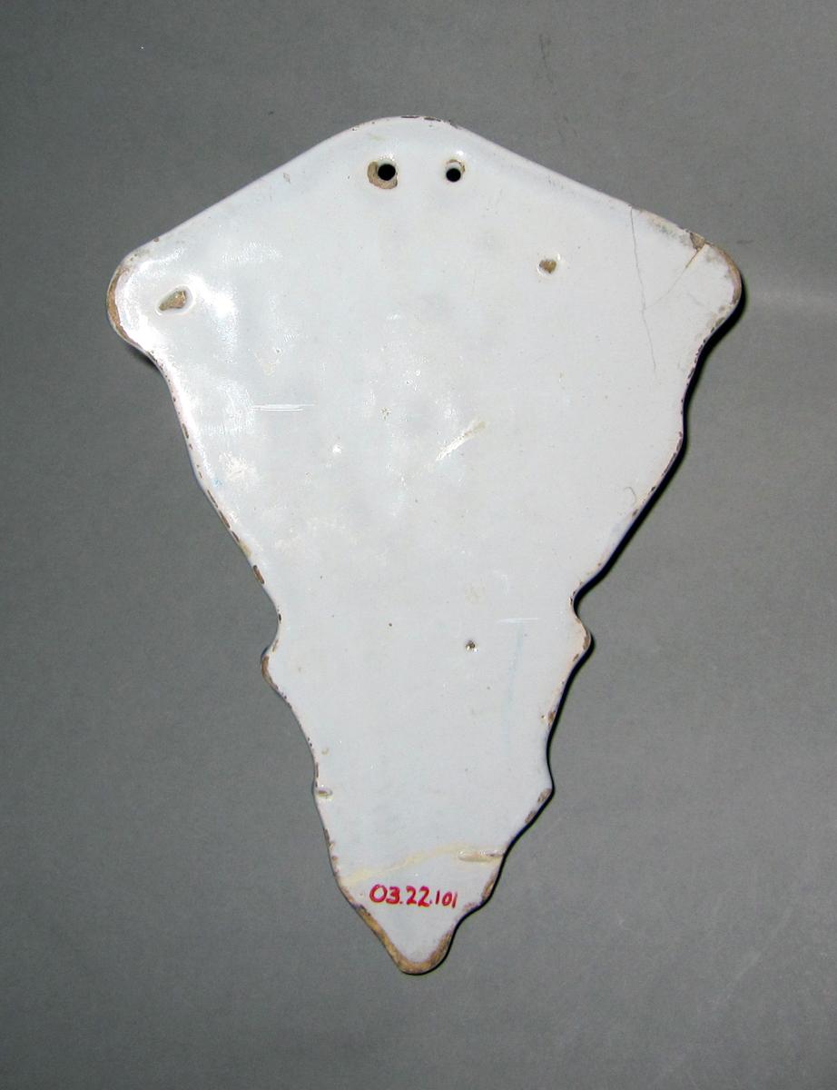 2003.0022.101 Delft flower container or wall pocket underside