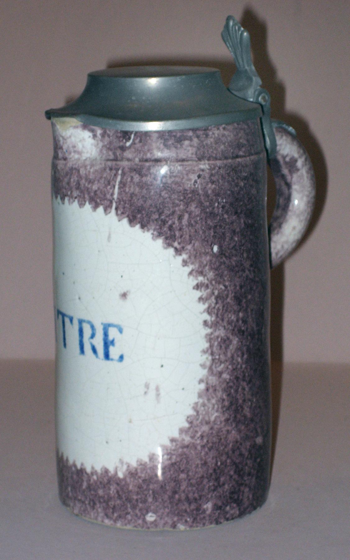 2003.0022.113 Delft jug or measure