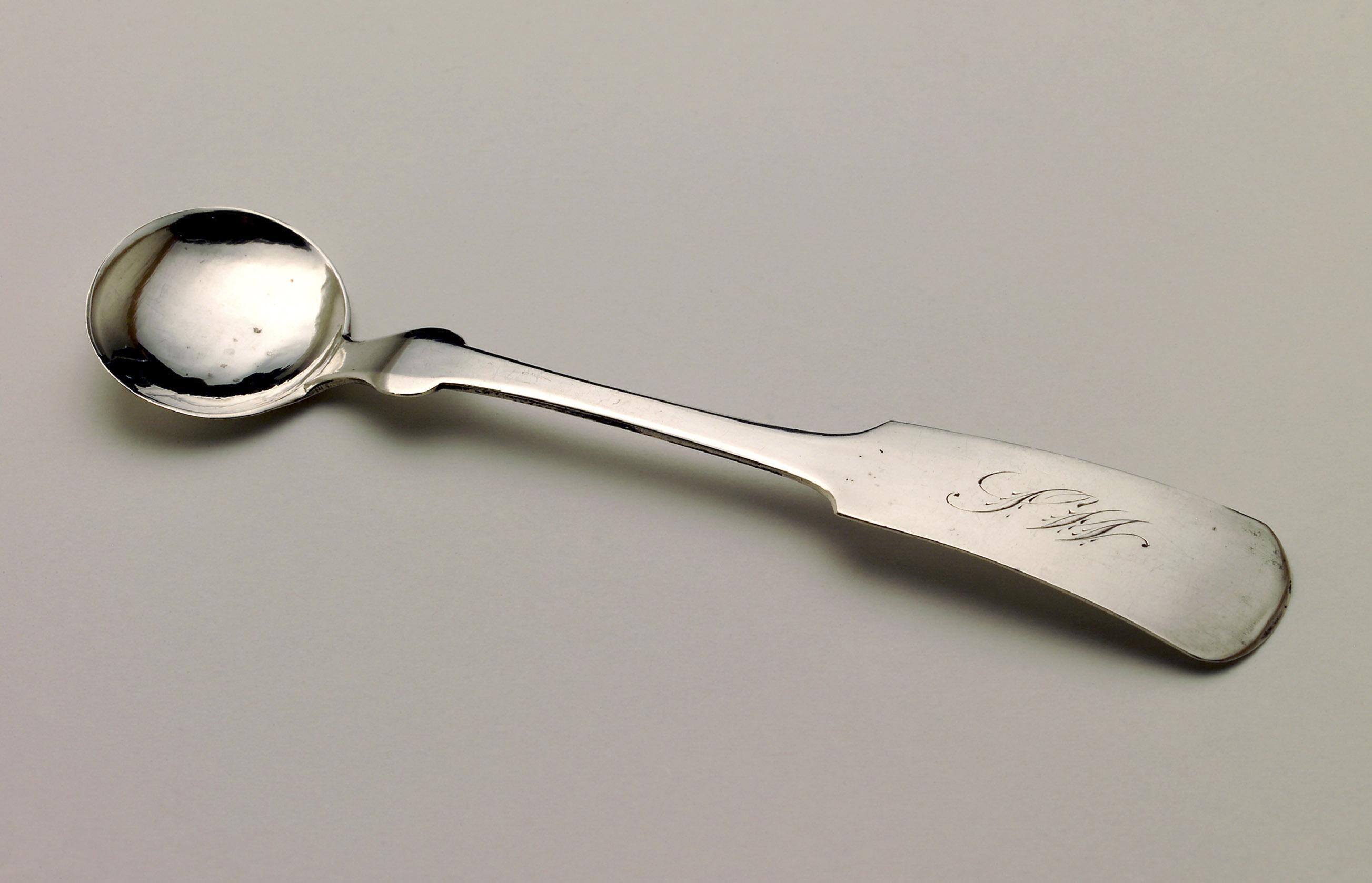 2003.0023.003 Spoon, Salt Spoon