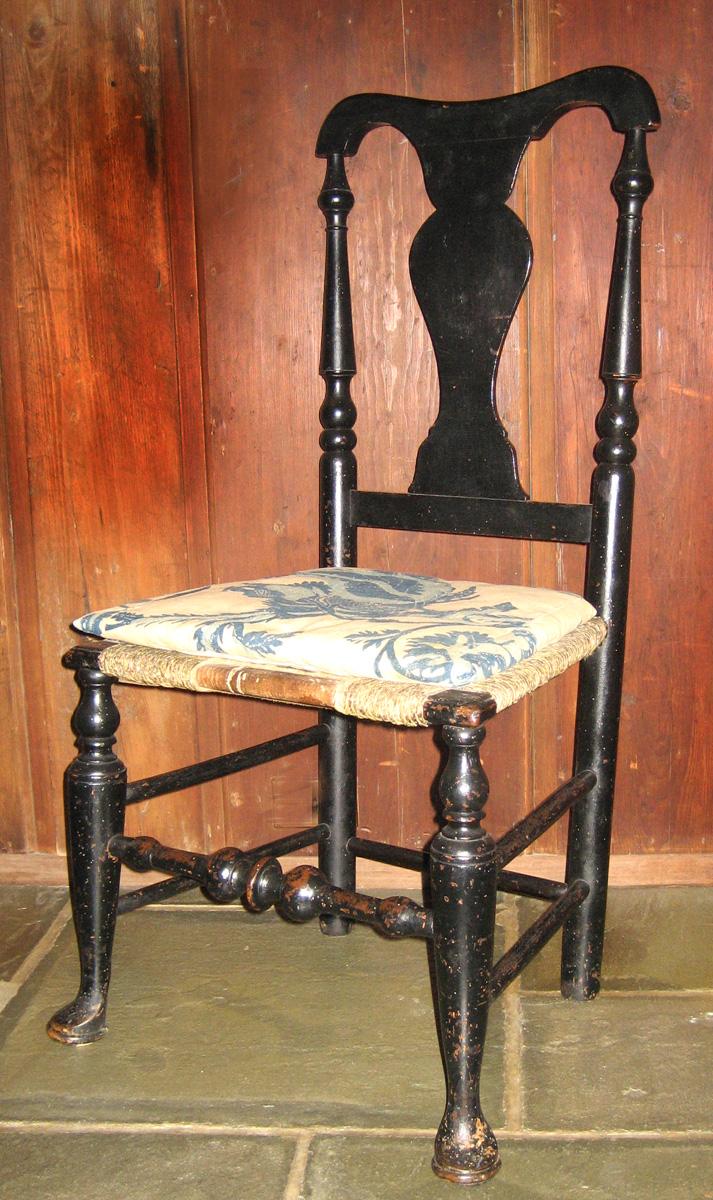1958.1019  side chair with 1969.3623 cushion