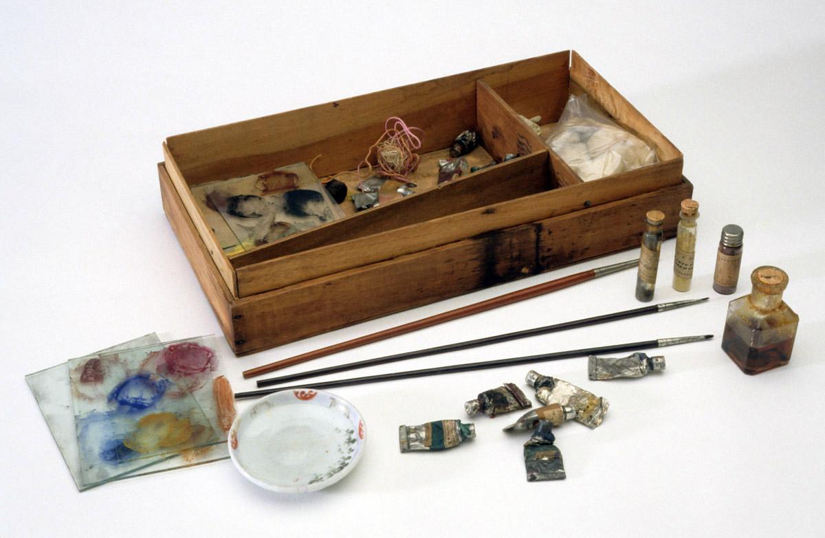 2003.0039.001 Watercolor box (view 3)