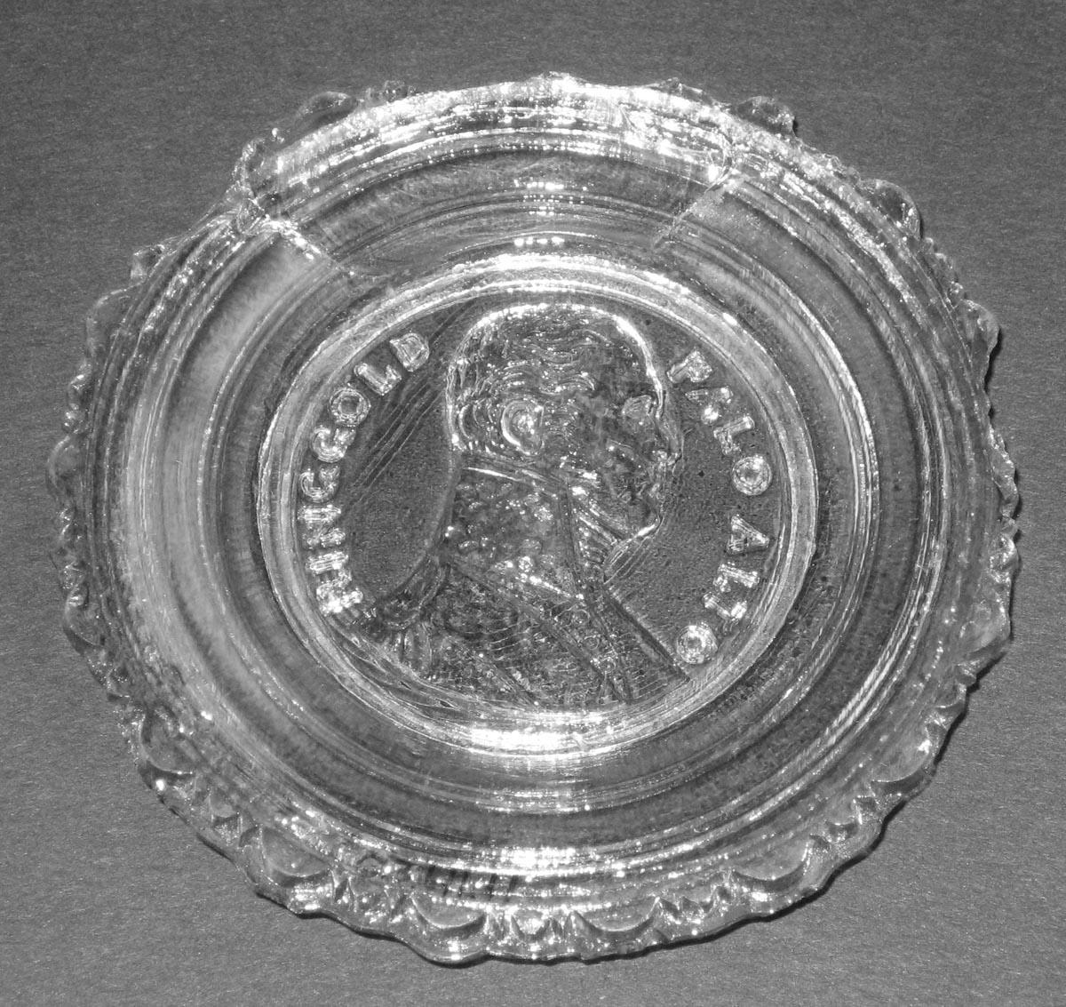 2003.0041.011 Glass cup plate
