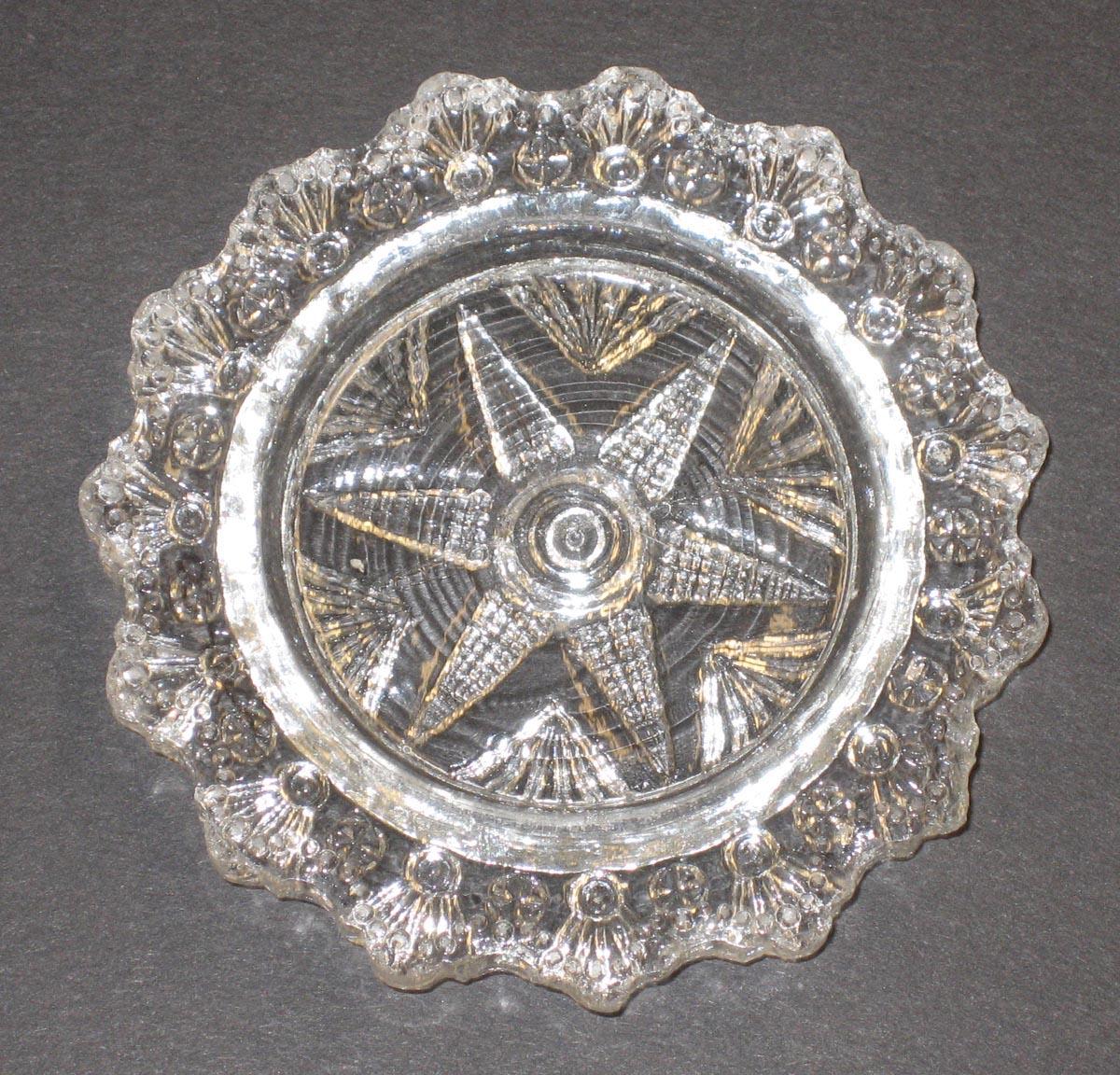 2003.0041.022 Glass cup plate