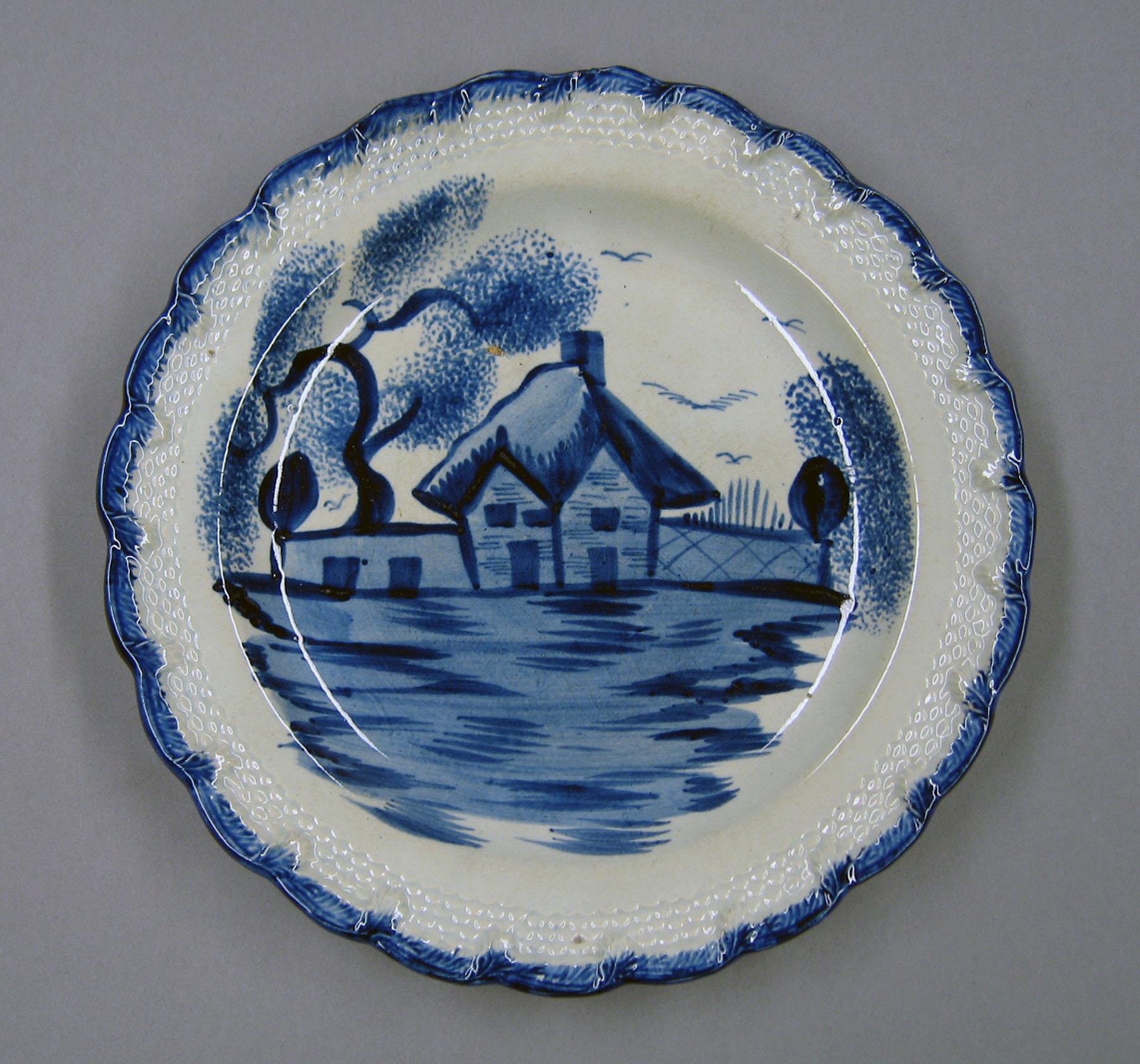 2003.0041.033 Pearlware plate
