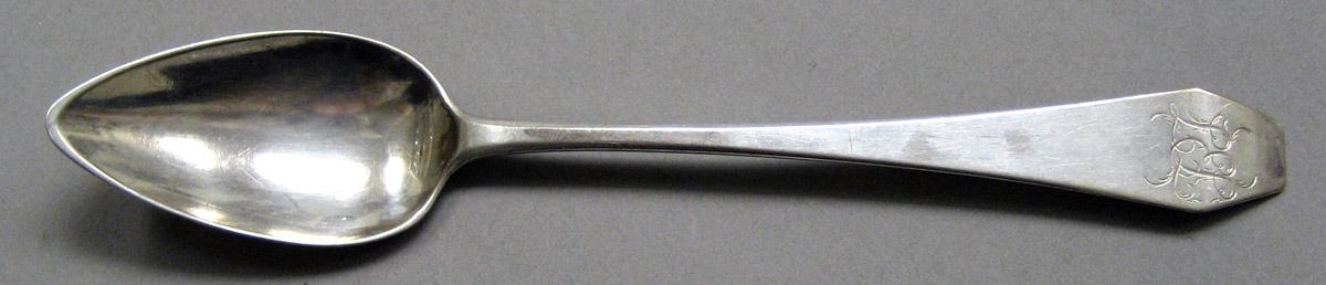 2003.0041.040.002 Silver Spoon upper surface