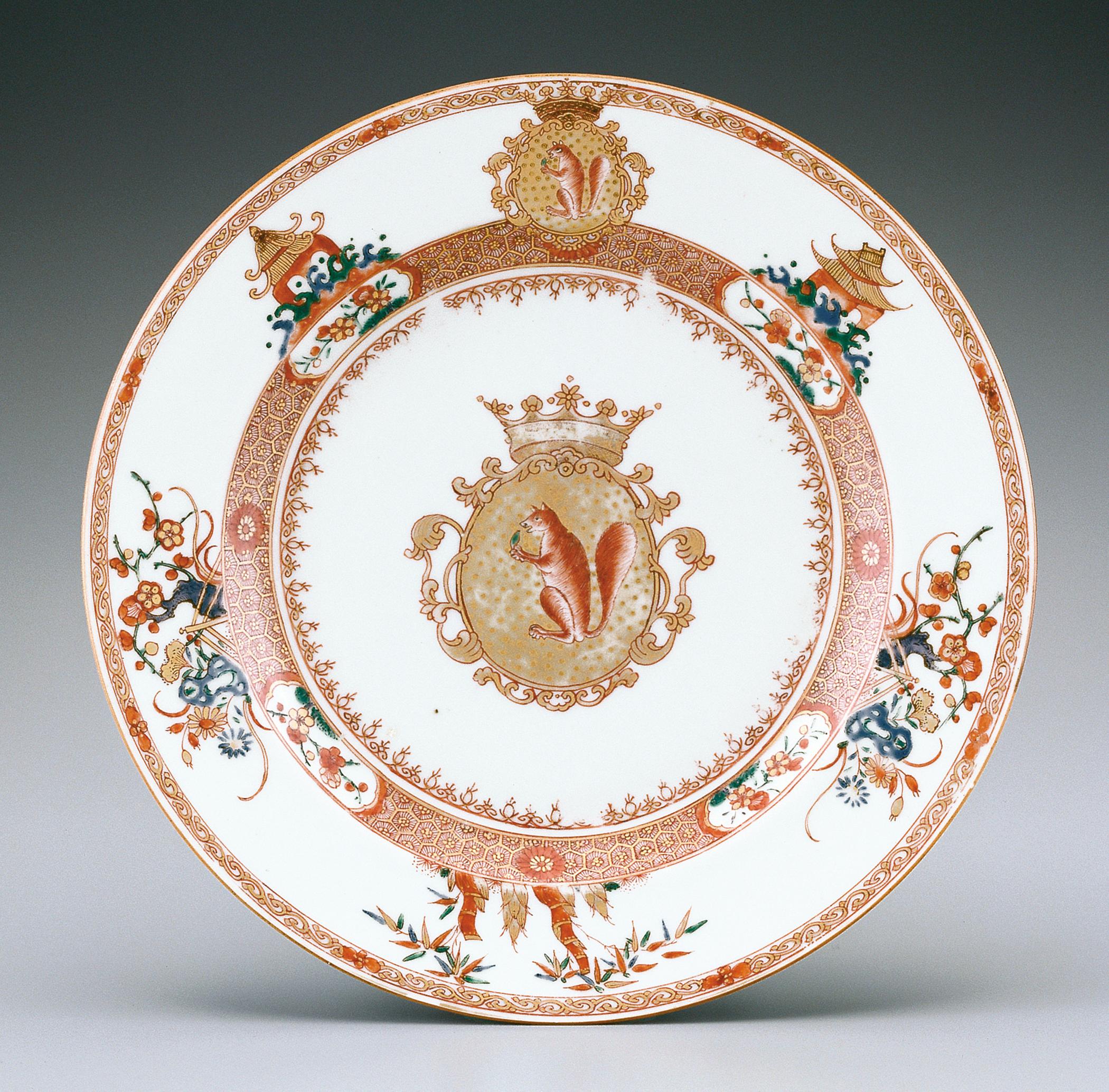 2003.0047.003 Plate
