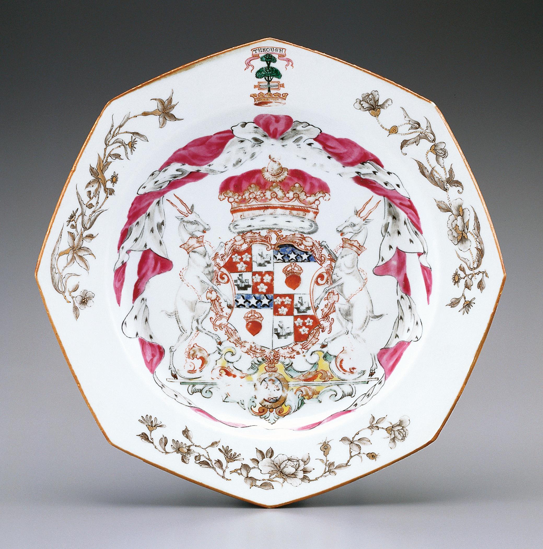 2003.0047.007 Plate