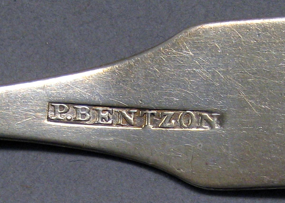 2003.0051.002 Silver Spoon mark