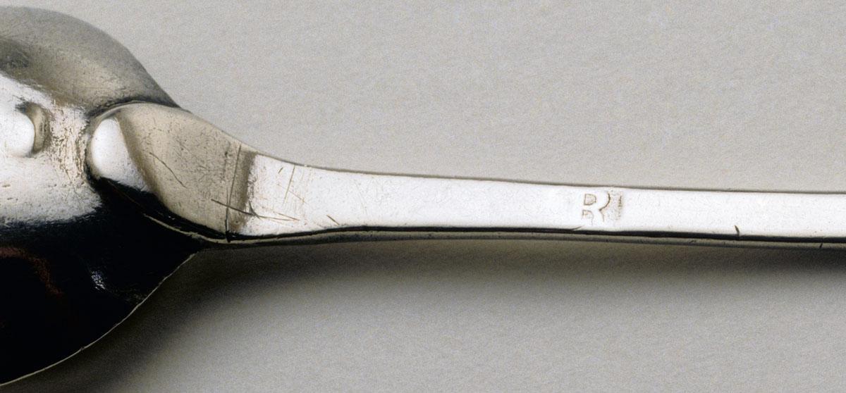 2004.0001 Spoon, Teaspoon, detail 1