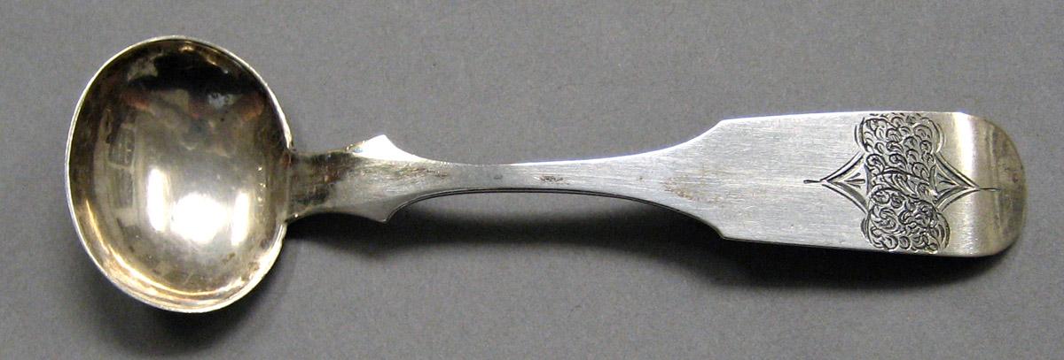2004.0007 Silver Spoon upper surface