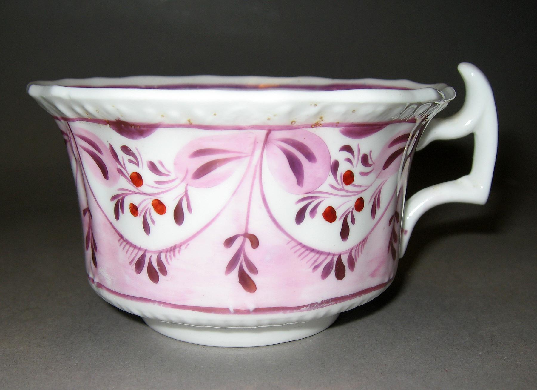 2004.0018.001.018 A Teacup