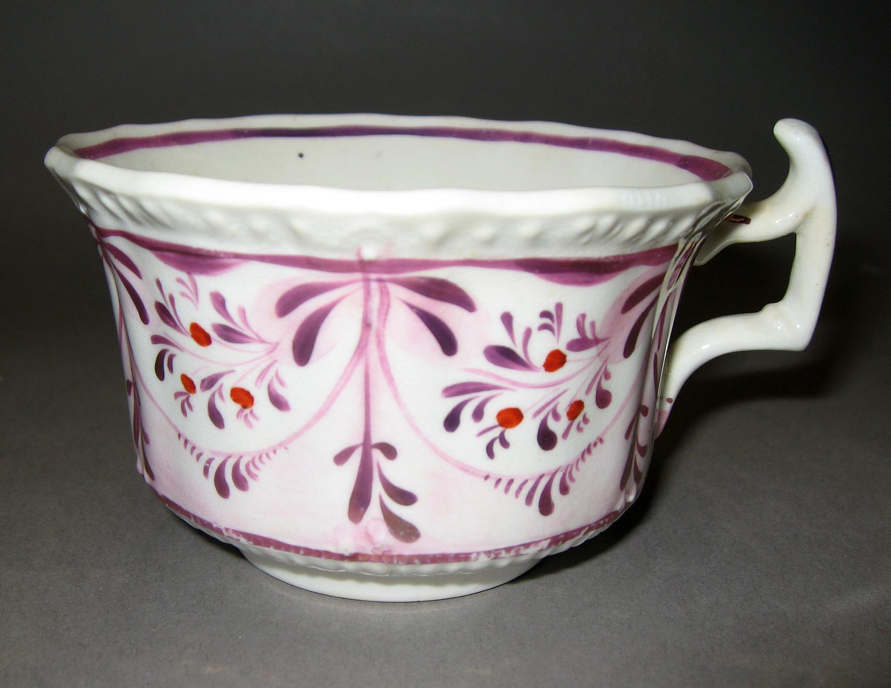 2004.0018.001.019 A Teacup