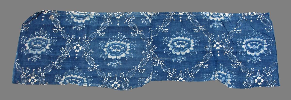2004.0040.002 textile, printed reverse