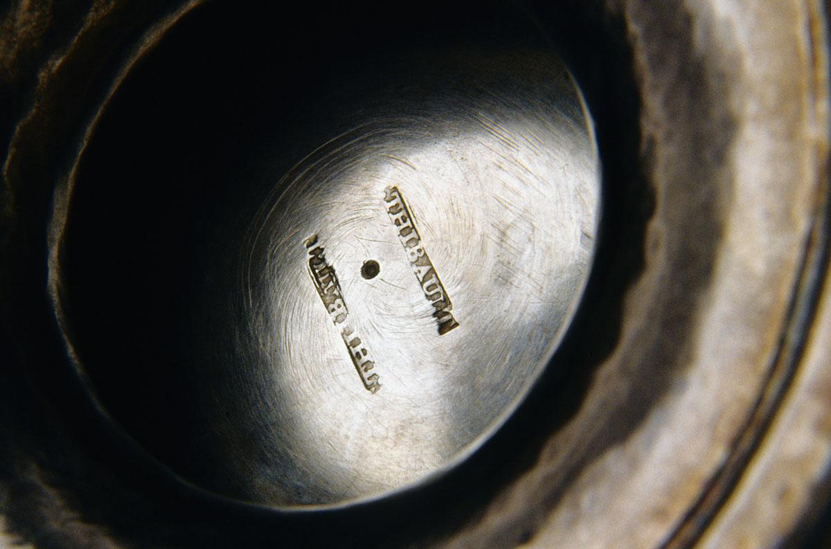 2004.0045.001 Coffee Pot, detail 4