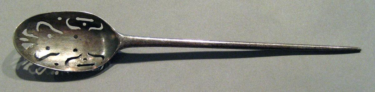 2004.0045.003 Silver Spoon upper surface
