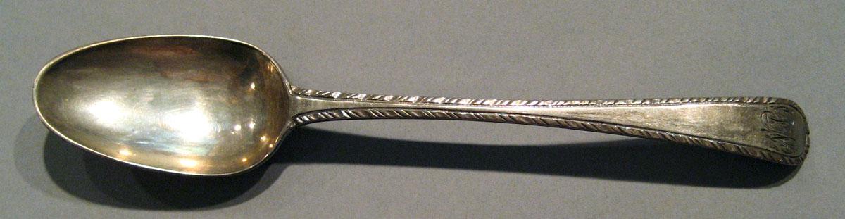 2004.0045.006.006 Silver Spoon upper surface