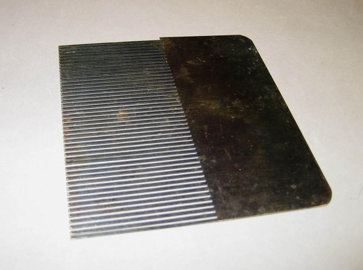 2001.0050 I Graining comb