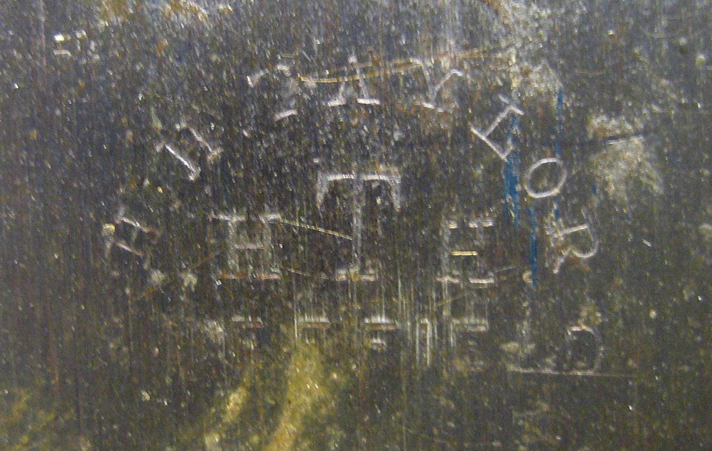 2004.0050 D Graining comb (mark)