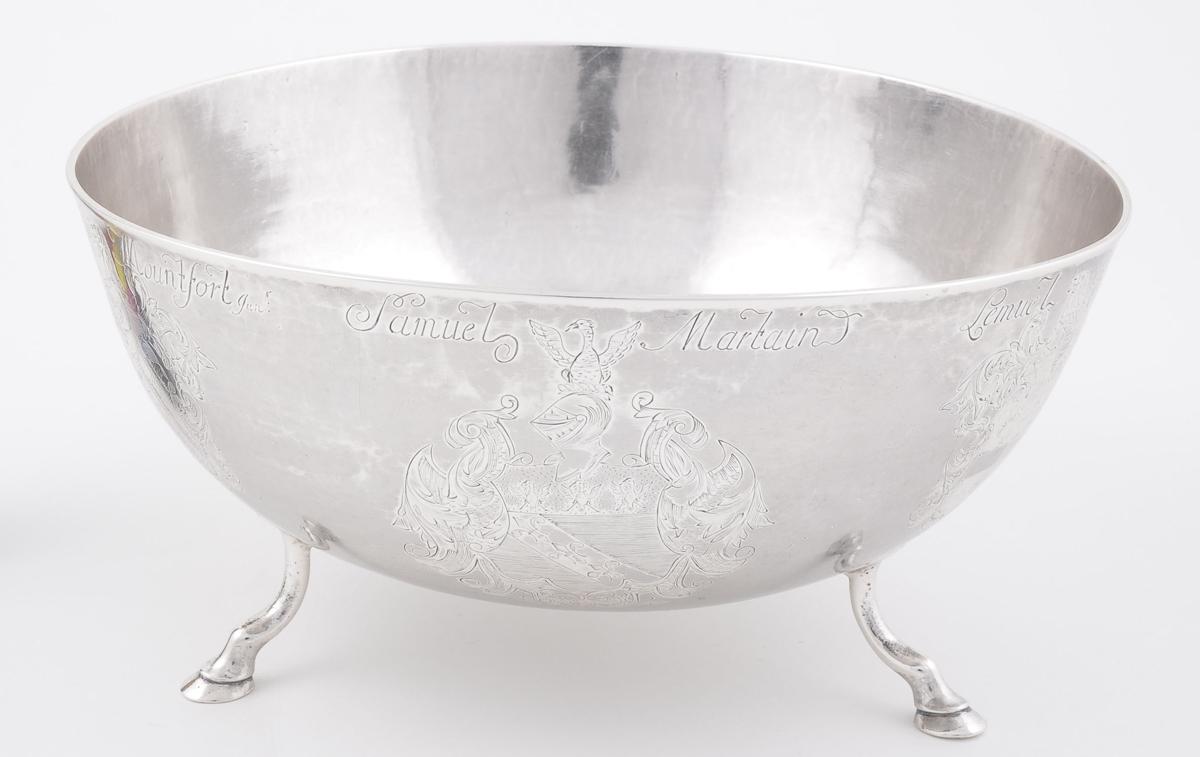 2004.0052 Silver Punch Bowl