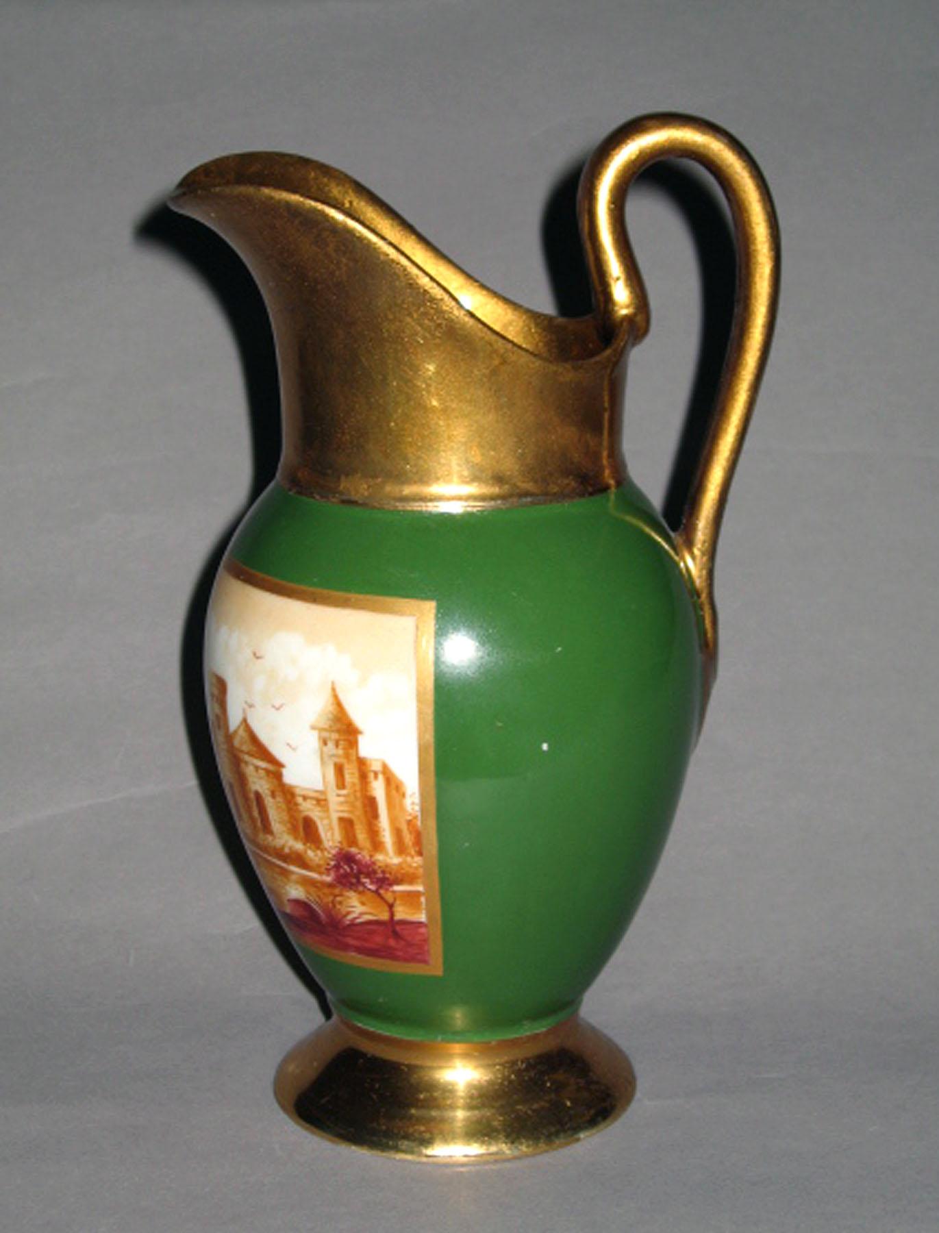 2004.0058.001.003 Sèvres porcelain jug (profile)