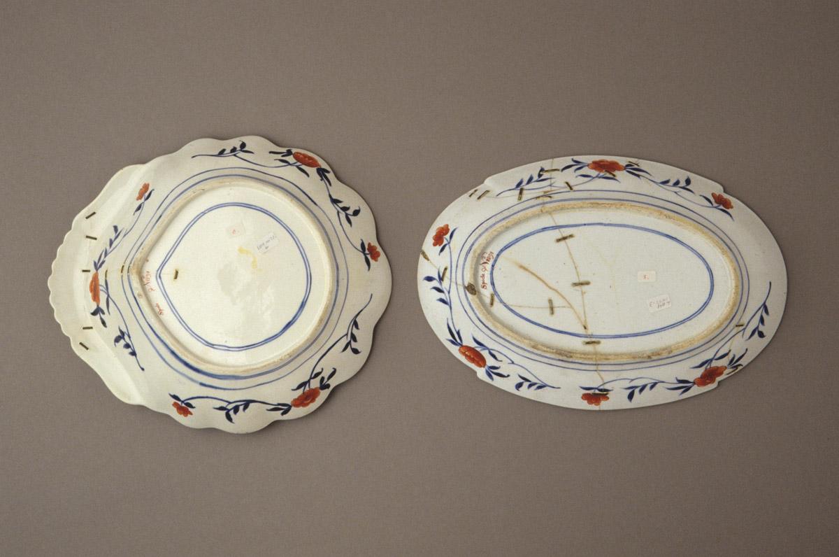 2004.0058.006, .003 Dishes (underside)