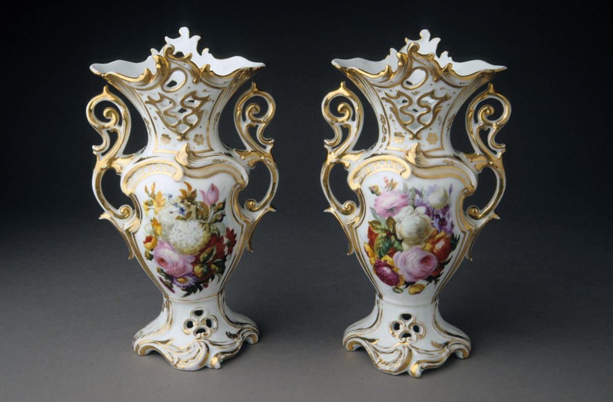 2004.0058.012.001, .002 Porcelain vases